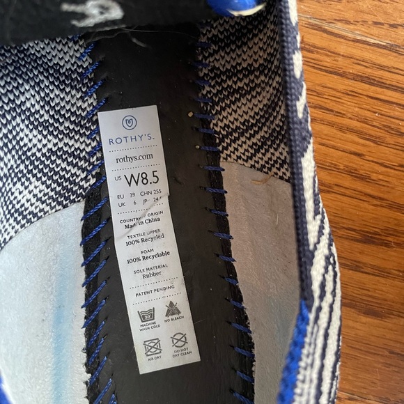 Rothy’s Navy Zebra Loafer Size 8.5 - Picture 3 of 4